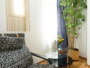 23318400-Ferienwohnung-4--300x225-3