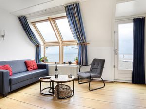 24015919-Ferienwohnung-6--300x225-3