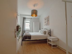 23544949-Ferienwohnung-4--300x225-4