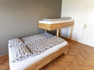 23698947-Ferienwohnung-3--300x225-3