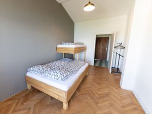 23698947-Ferienwohnung-3--300x225-5