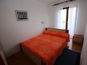 22954725-Ferienwohnung-5--300x225-3