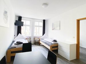 23483556-Ferienwohnung-4--300x225-4