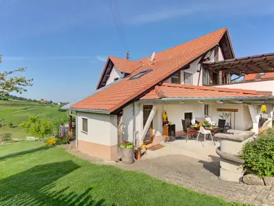 eigener Eingang mit Schlüsselbox