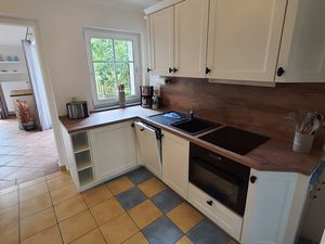 23870759-Ferienwohnung-4--300x225-5