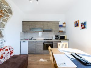 23947357-Ferienwohnung-5--300x225-4