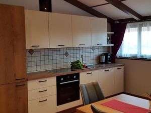 23994768-Ferienwohnung-4--300x225-0