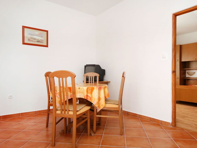 23926527-Ferienwohnung-3--800x600-2