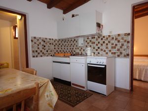 23930087-Ferienwohnung-5--300x225-4