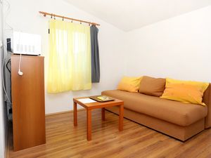 23930908-Ferienwohnung-4--300x225-1