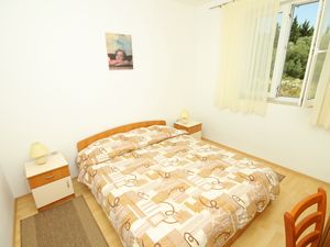 23926031-Ferienwohnung-4--300x225-4