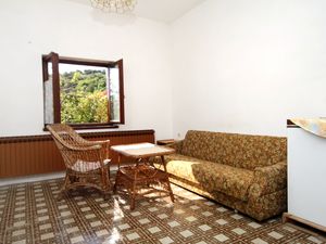 23926334-Ferienwohnung-6--300x225-1