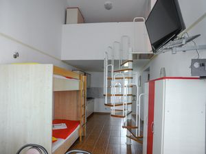 23933304-Ferienwohnung-10--300x225-2