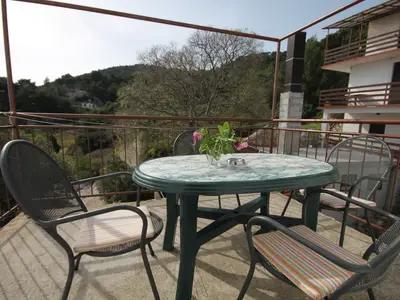 Ferienwohnung für 4 Personen (44 m²) in Tvrdni Dolac 6/10