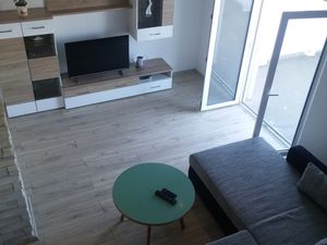 23932229-Ferienwohnung-4--300x225-1