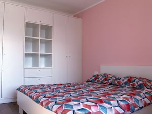 23932333-Ferienwohnung-4--300x225-4