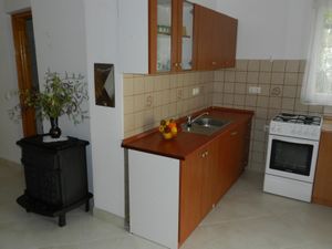 23932648-Ferienwohnung-5--300x225-3