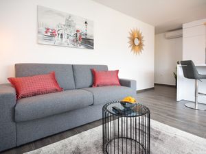 23933401-Ferienwohnung-4--300x225-2