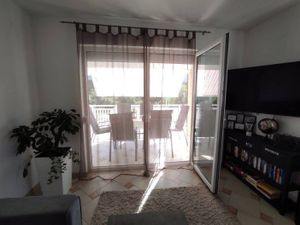 23934640-Ferienwohnung-6--300x225-2