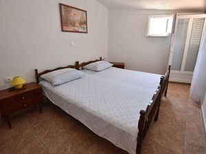 23929383-Ferienwohnung-6--300x225-3