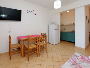 23933107-Ferienwohnung-3--300x225-2