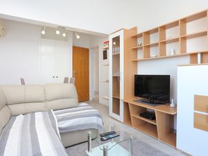 23934621-Ferienwohnung-4--300x225-3