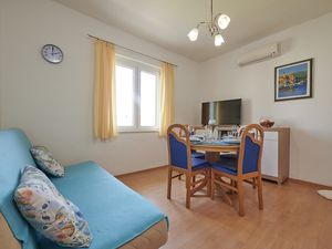 23934655-Ferienwohnung-5--300x225-1