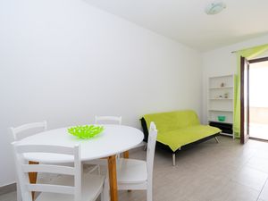 23934805-Ferienwohnung-4--300x225-3