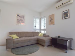 23934865-Ferienwohnung-7--300x225-1