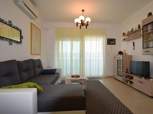 23934869-Ferienwohnung-3--300x225-2