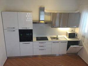 23935023-Ferienwohnung-8--300x225-2