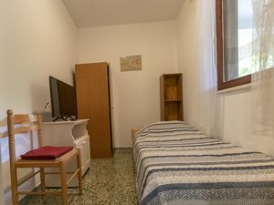 23935026-Ferienwohnung-5--300x225-1