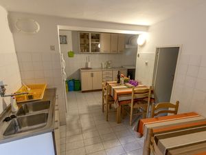 23935026-Ferienwohnung-5--300x225-2