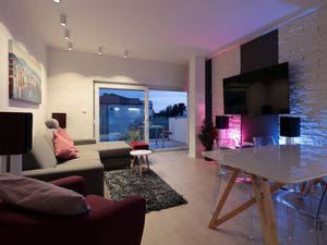 23935058-Ferienwohnung-6--300x225-3