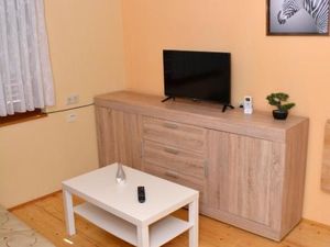 23935065-Ferienwohnung-4--300x225-2