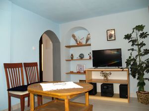 23935077-Ferienwohnung-4--300x225-1