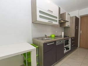 23935137-Ferienwohnung-5--300x225-5