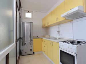 23935184-Ferienwohnung-5--300x225-4