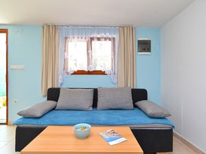 23935319-Ferienwohnung-4--300x225-2