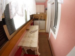 23935356-Ferienwohnung-3--300x225-1