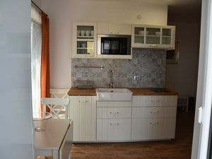 23935423-Ferienwohnung-4--300x225-3