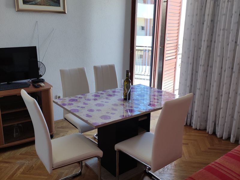 23935429-Ferienwohnung-4--800x600-2