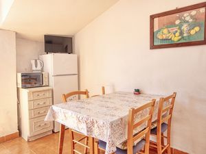 23935452-Ferienwohnung-4--300x225-3