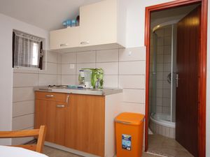 23935583-Ferienwohnung-4--300x225-3