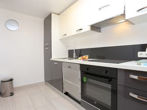 23935664-Ferienwohnung-4--300x225-3