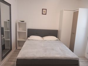 23935758-Ferienwohnung-5--300x225-4