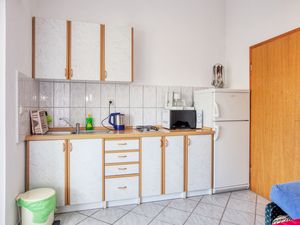 23935856-Ferienwohnung-4--300x225-5