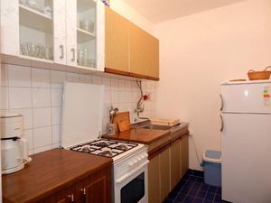 23935914-Ferienwohnung-5--300x225-3