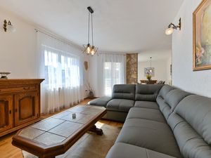 23935949-Ferienwohnung-7--300x225-2