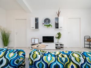 23936271-Ferienwohnung-6--300x225-5